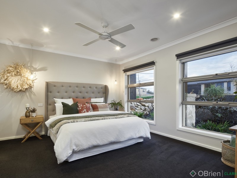 15 Bexley Boulevard, Drouin VIC 3818