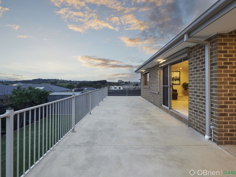 15 Bexley Boulevard, Drouin VIC 3818