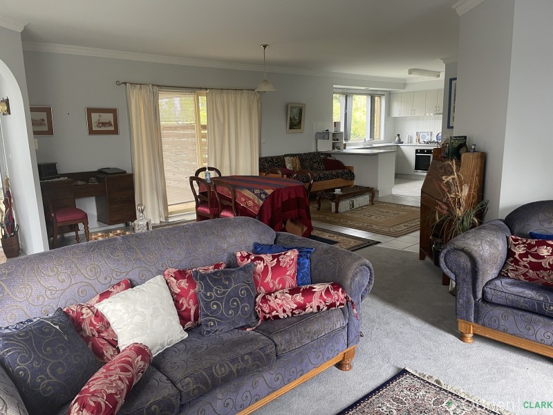 60 Stoddarts Road, Warragul VIC 3820