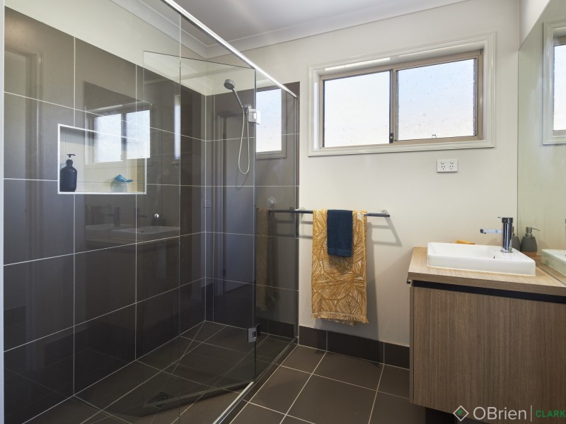 5 Bluestone Court, Warragul VIC 3820