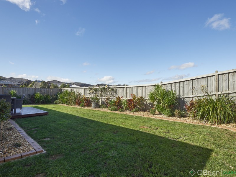 5 Bluestone Court, Warragul VIC 3820