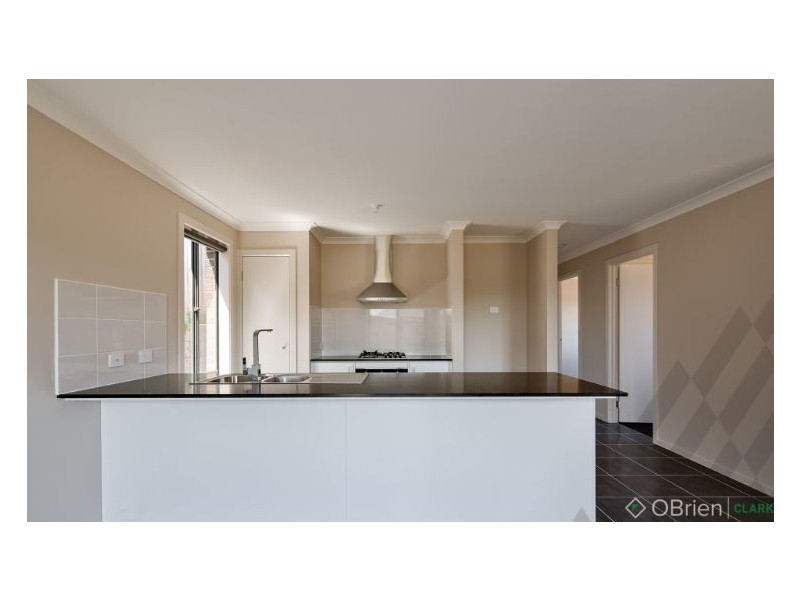 22 Redleaf Avenue, Warragul VIC 3820