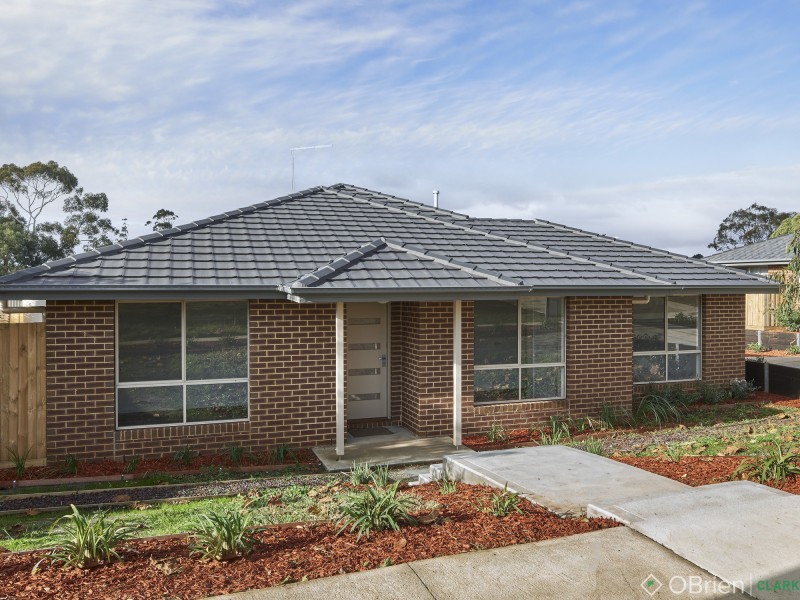 1/18-20 Main South Road, Drouin VIC 3818