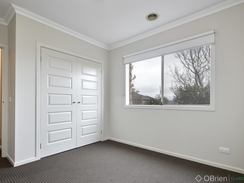 28 Davey Drive, Drouin VIC 3818