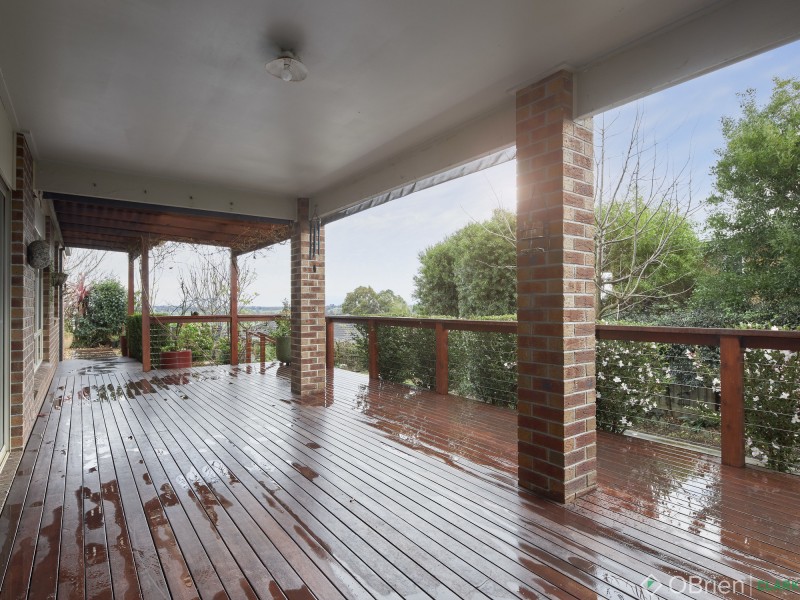 28 Davey Drive, Drouin VIC 3818