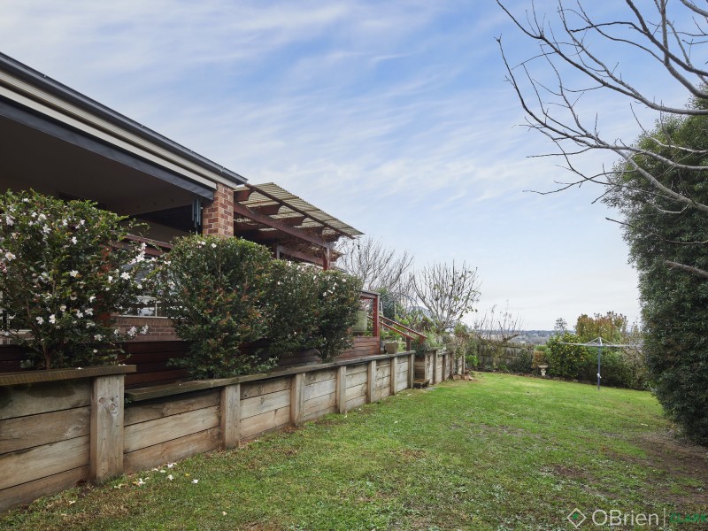 28 Davey Drive, Drouin VIC 3818