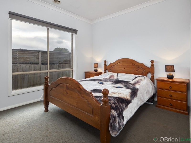 70 Lampard Road, Drouin VIC 3818
