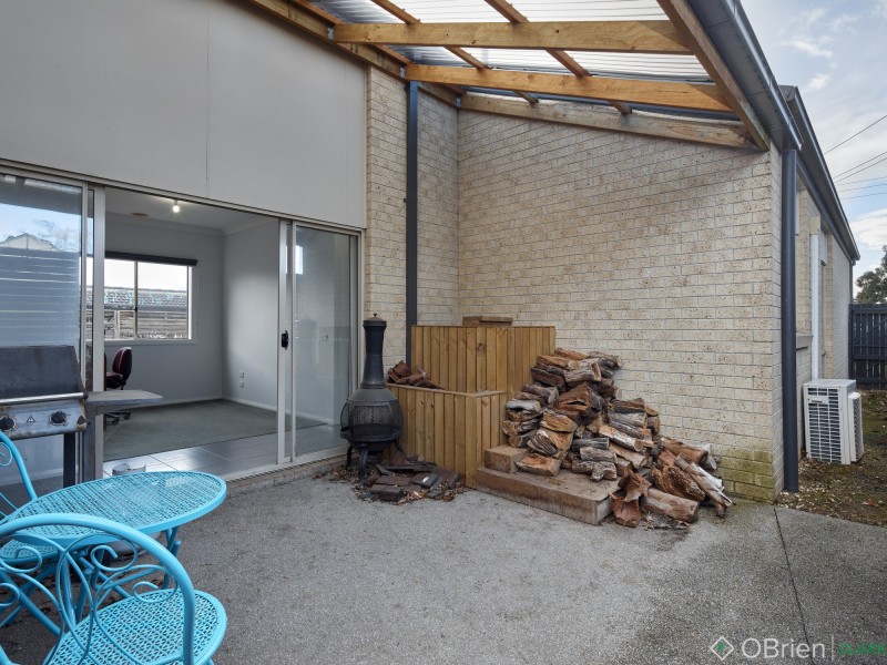 70 Lampard Road, Drouin VIC 3818