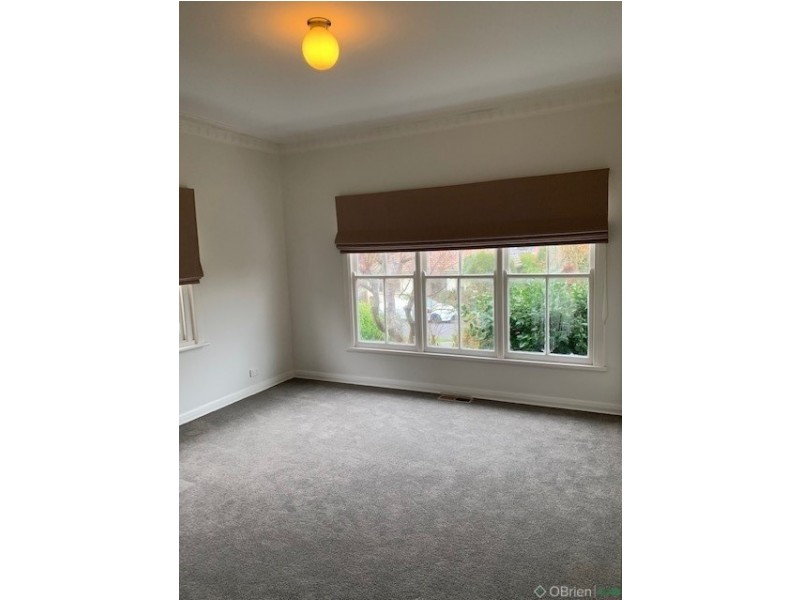 13 Windsor Avenue, Warragul VIC 3820