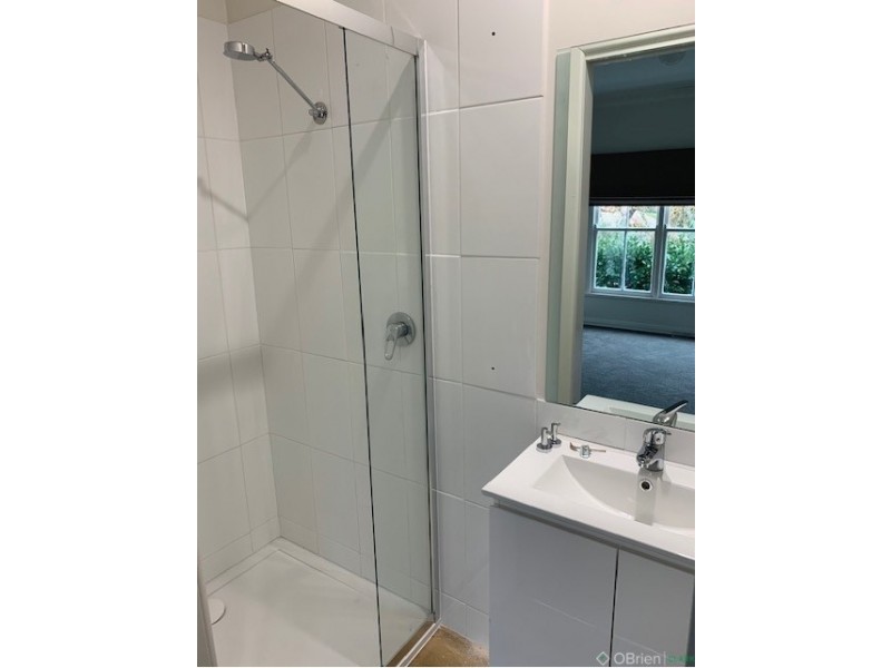 13 Windsor Avenue, Warragul VIC 3820