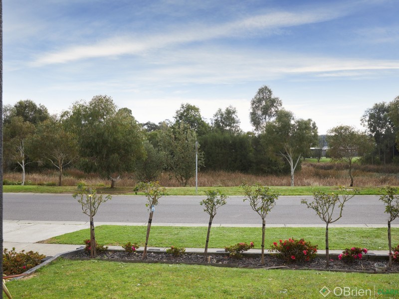 10 Shakespeare Court, Drouin VIC 3818