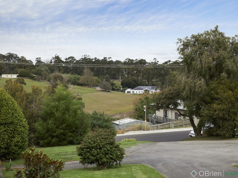 6/43-45 Buln Buln Road, Drouin VIC 3818
