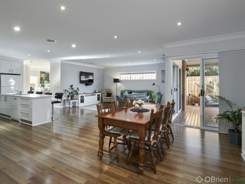 106 Church Street, Drouin VIC 3818