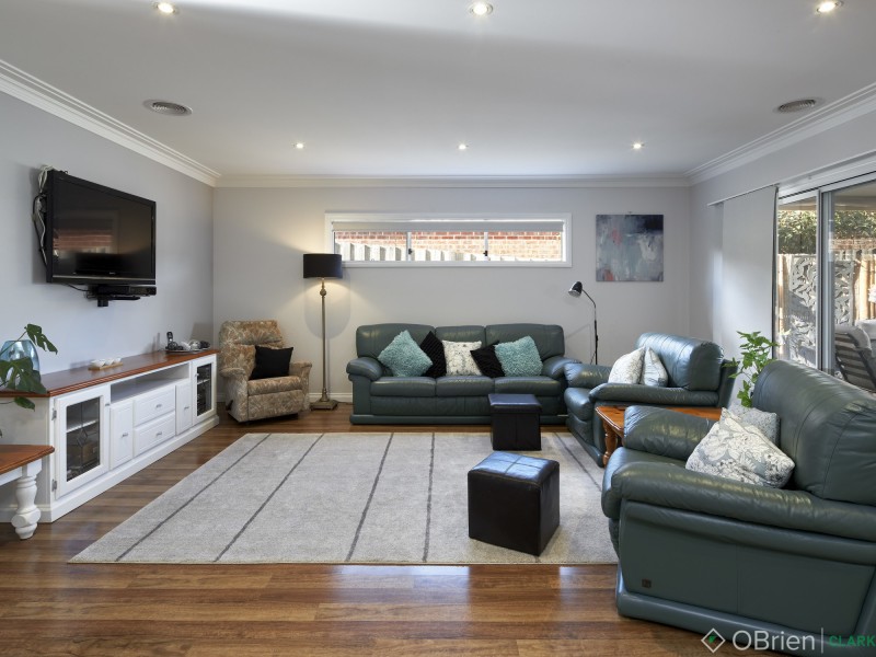 106 Church Street, Drouin VIC 3818