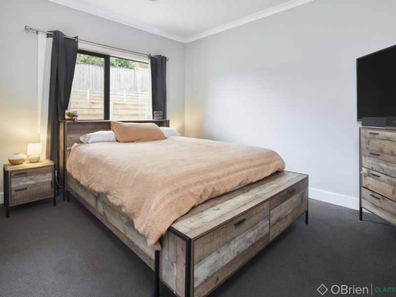 32 Empire Avenue, Drouin VIC 3818