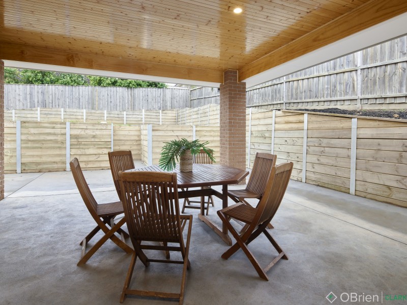 32 Empire Avenue, Drouin VIC 3818