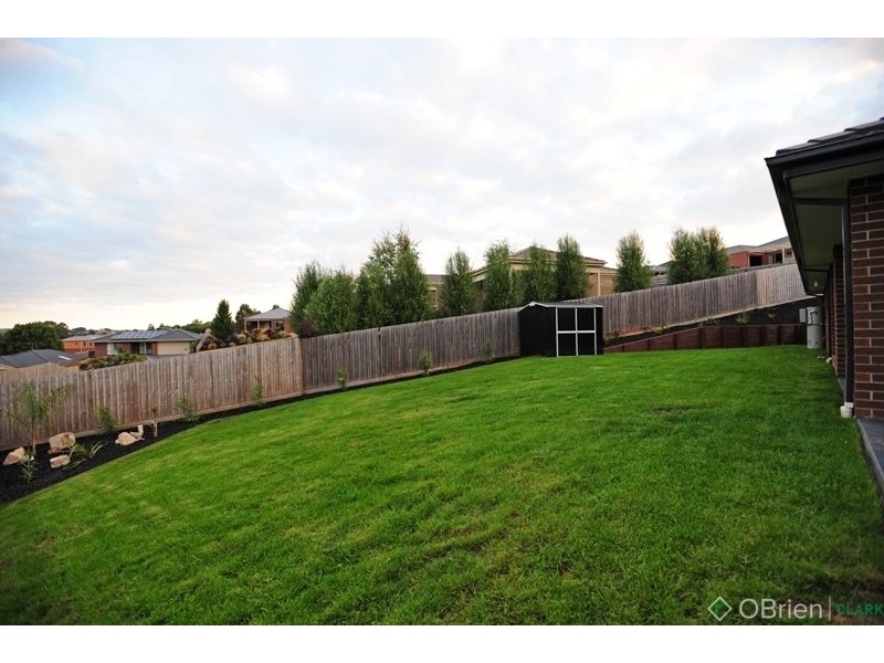 4 Leichardt Court, Warragul VIC 3820