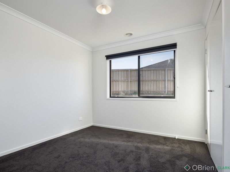 48 McCubbin Drive, Warragul VIC 3820