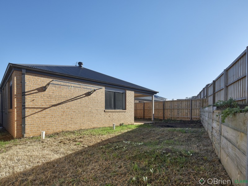 48 McCubbin Drive, Warragul VIC 3820