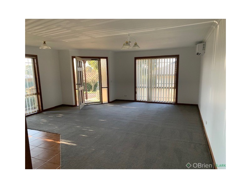 1/6 Stirling Street, Warragul VIC 3820