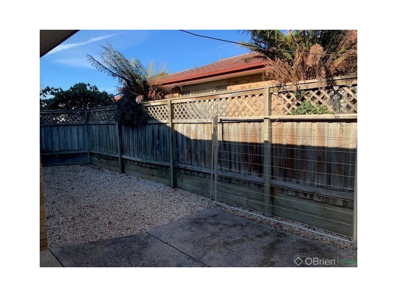 1/6 Stirling Street, Warragul VIC 3820