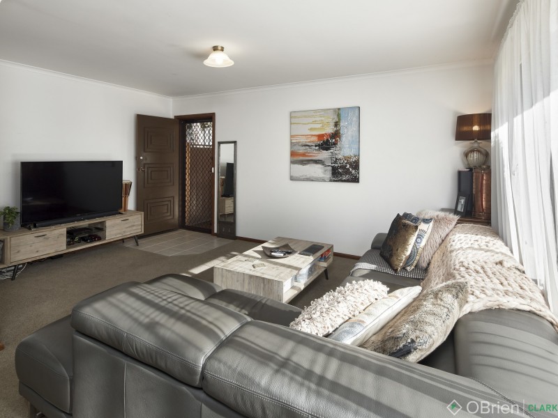 2/6 Churchill Street, Warragul VIC 3820