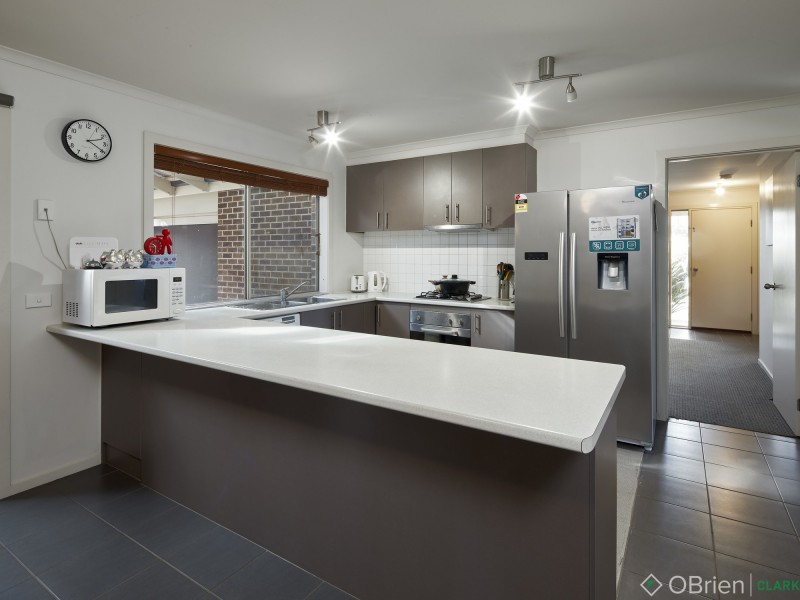 27 Howard Street, Warragul VIC 3820