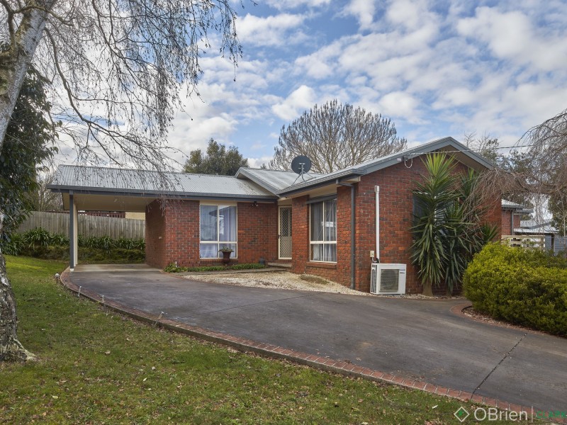 76 North Road, Warragul VIC 3820