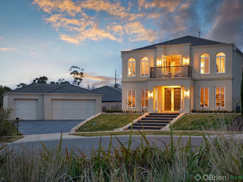 13 Waterview Close, Drouin VIC 3818