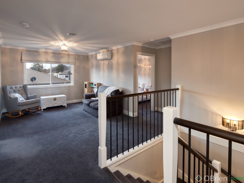 13 Waterview Close, Drouin VIC 3818