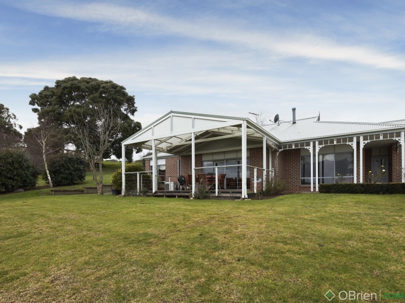 32 Shirley Road, Neerim South VIC 3831