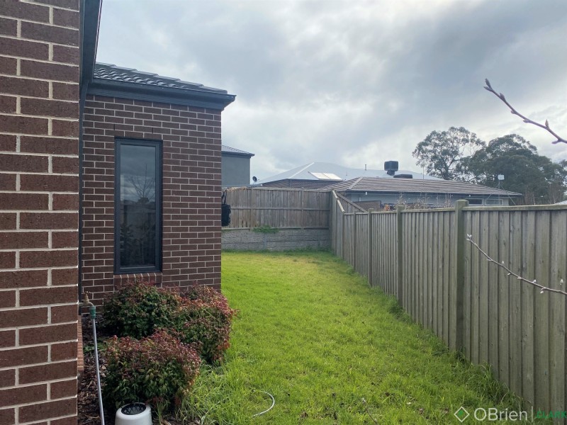 4 Hillgrove Close, Warragul VIC 3820