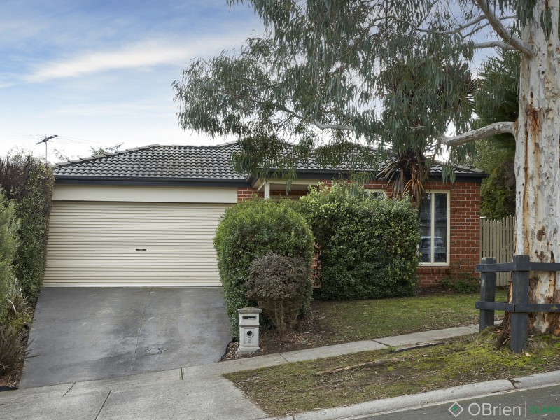5 Eucalypt Court, Drouin VIC 3818