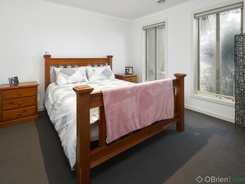 5 Eucalypt Court, Drouin VIC 3818