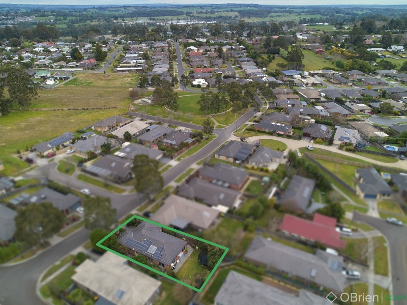 5 Eucalypt Court, Drouin VIC 3818