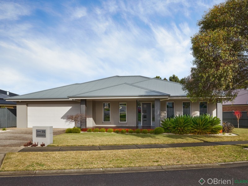 15 Kensington Drive, Warragul VIC 3820
