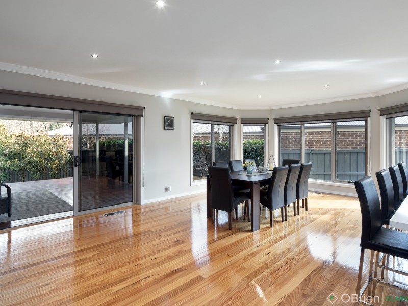 15 Kensington Drive, Warragul VIC 3820