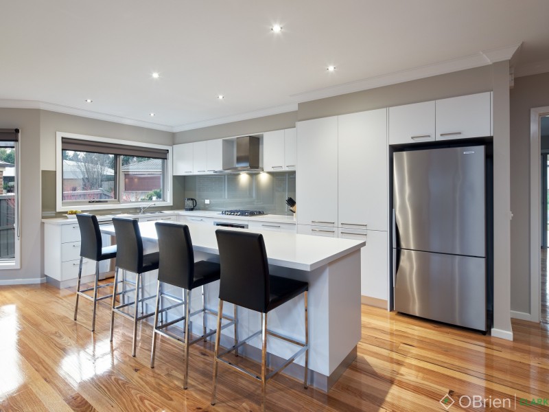 15 Kensington Drive, Warragul VIC 3820