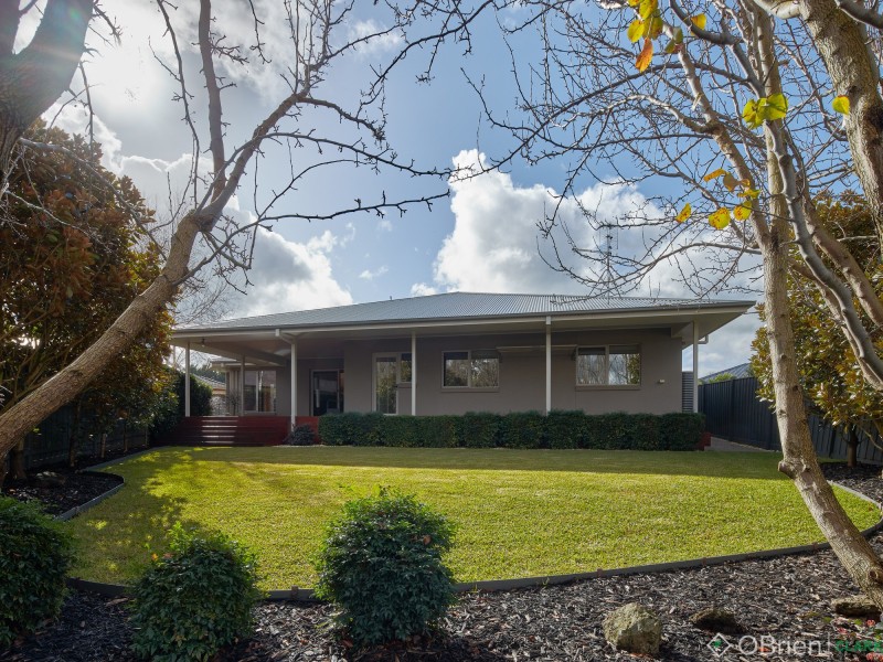 15 Kensington Drive, Warragul VIC 3820