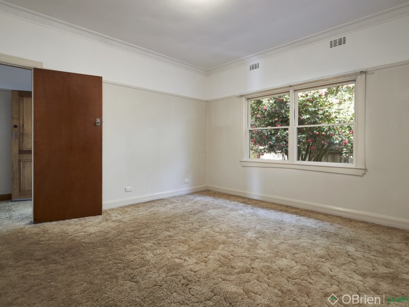 2 Silbys Road, Darnum VIC 3822