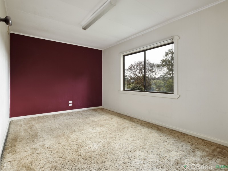 2 Silbys Road, Darnum VIC 3822