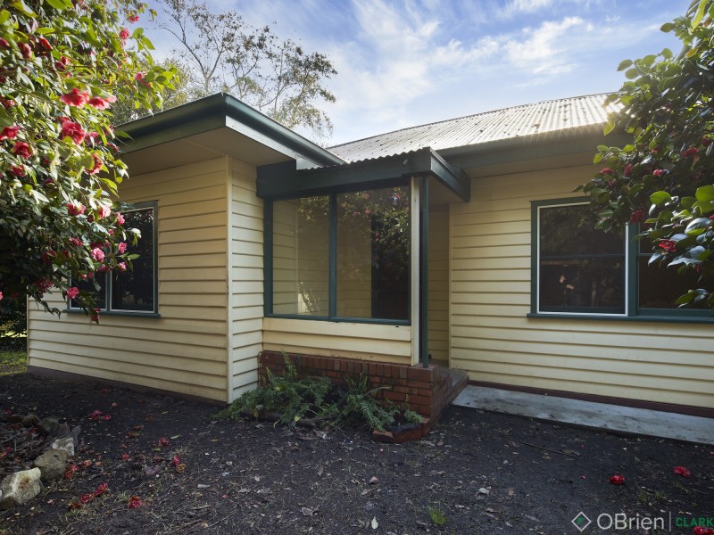 2 Silbys Road, Darnum VIC 3822