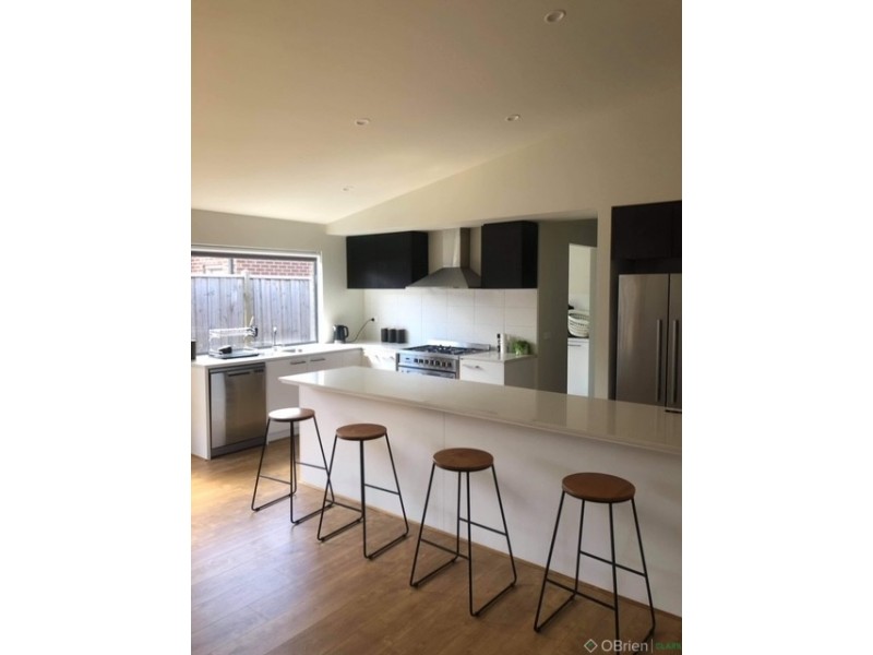 39 Meadowbrook Crescent, Warragul VIC 3820