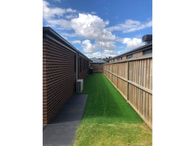 39 Meadowbrook Crescent, Warragul VIC 3820