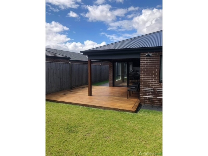 39 Meadowbrook Crescent, Warragul VIC 3820