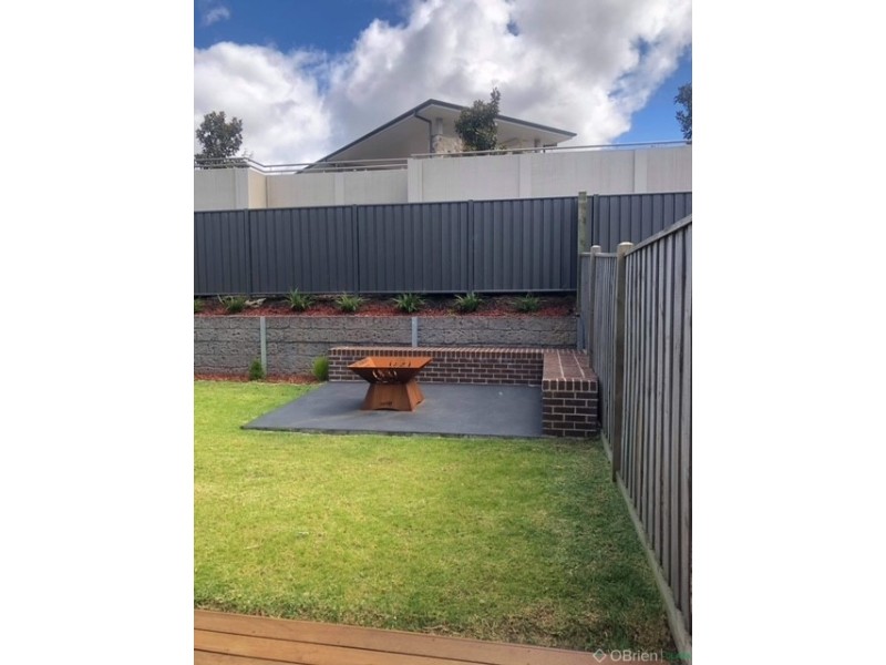 39 Meadowbrook Crescent, Warragul VIC 3820