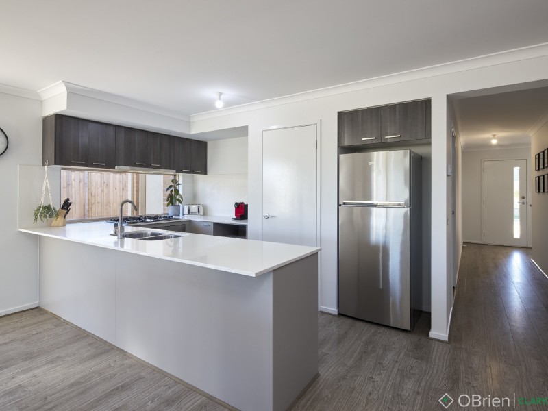 17 Nolan Drive, Warragul VIC 3820