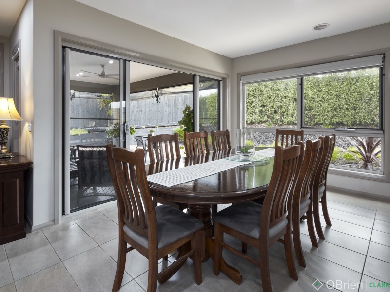 42 Dawson Drive, Warragul VIC 3820