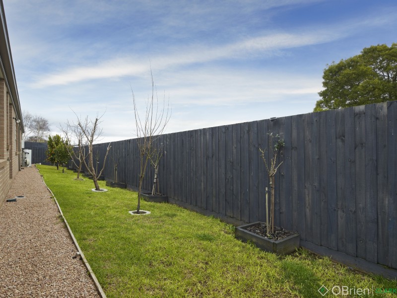 42 Dawson Drive, Warragul VIC 3820