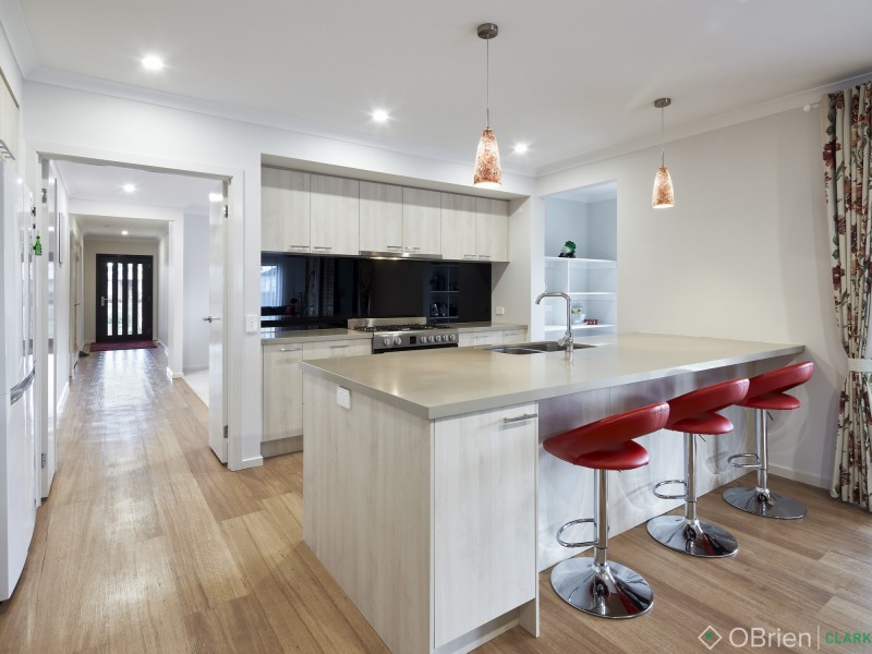 9 Hyde Court, Warragul VIC 3820
